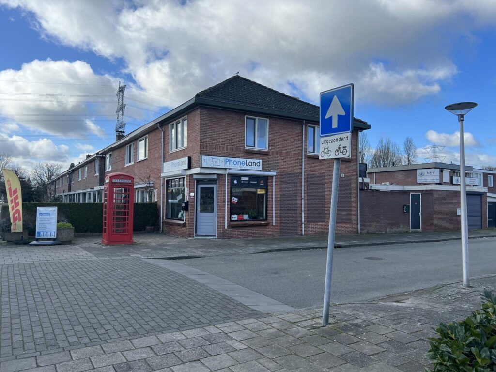 Enschede – Burgemeester Van Veenlaan 256 – Hoofdfoto